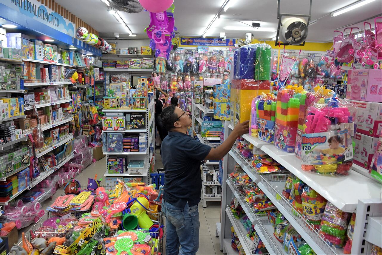Activación del comercio en el centro de Cali en diciembre.