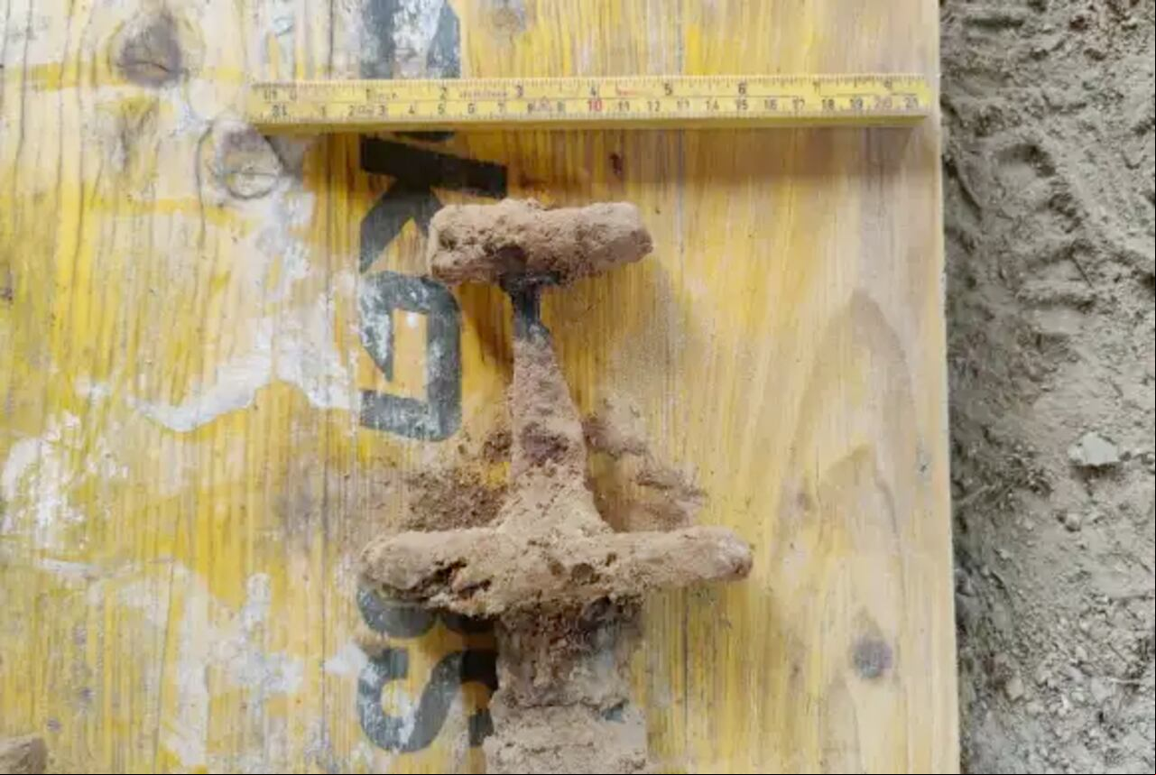 En una remodelación en el jardín, familia noruega encontró la tumba vikinga. Foto: Tomada Twitter mmcana