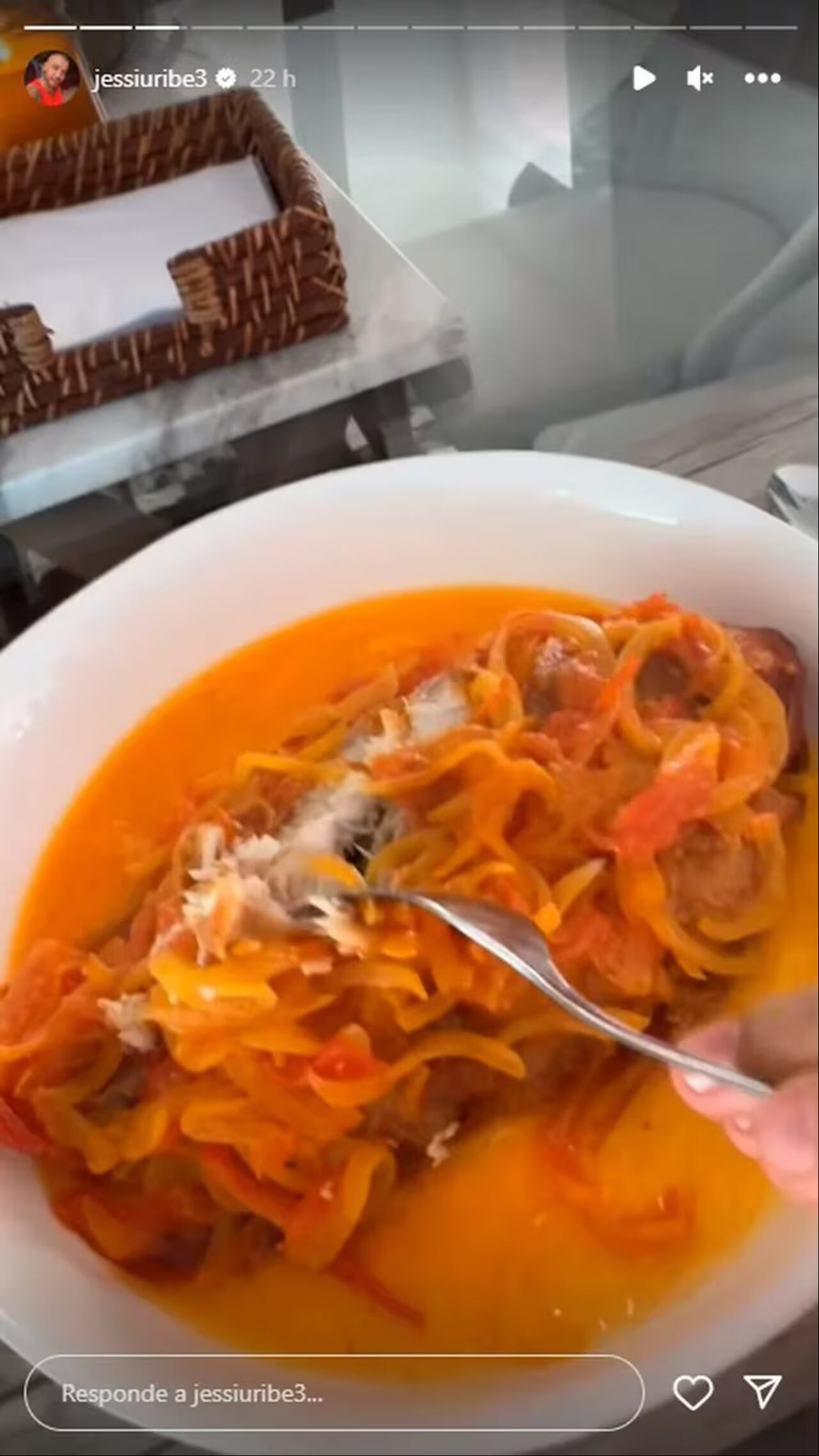 Este es el último sudado de Paola Jara que fue compartido por su pareja Jessi Uribe en su Instagram.