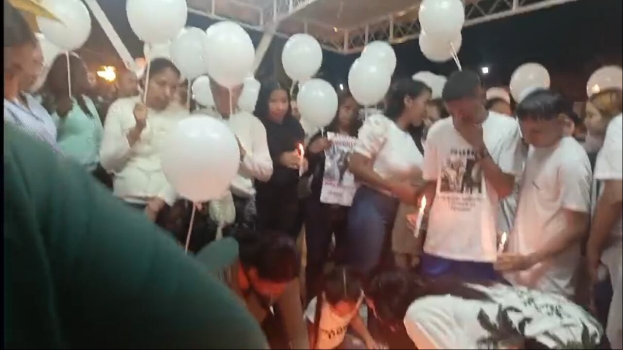 Vecinos participaron de la actividad en compañía de las autoridades del municipio.