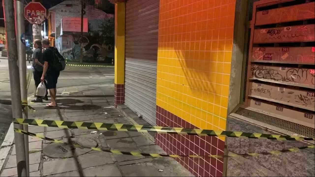 Los enfrentamientos tuvieron lugar en el sector conocido como Cidade Baixa, poco después del partido disputado el jueves entre el conjunto ‘verdolaga’ y el Internacional de Porto Alegre.