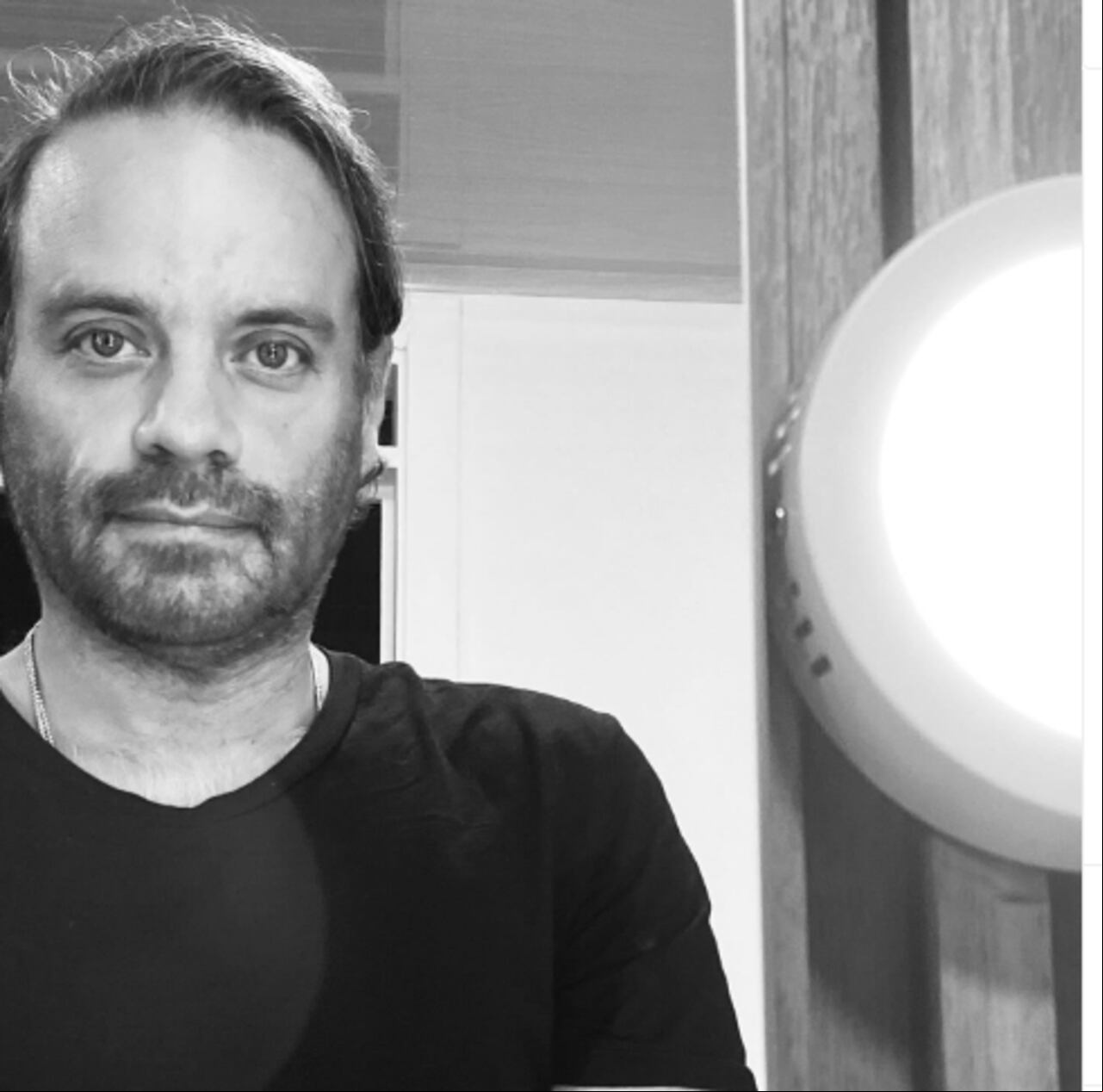 Carlos Mariño es el exesposo de Vicky Rueda, quien reveló que le fue infiel con una colega con la que actuaba en una novela.