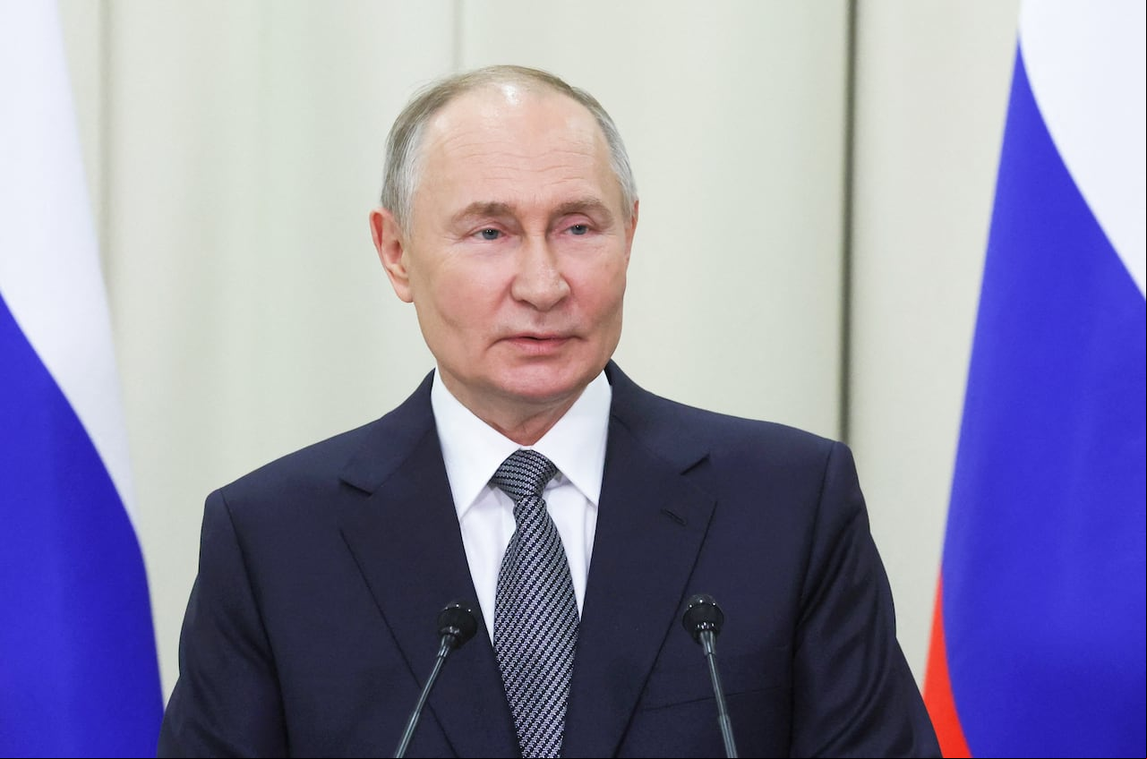 Putin ite que el sistema antiaéreo ruso estaba activo en el momento del accidente de avión