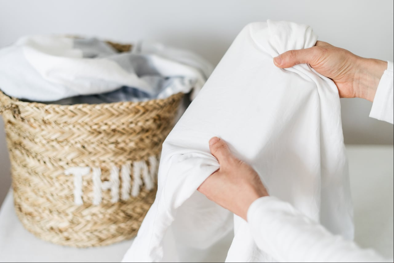 Estos trucos ayudarán a eliminar las manchas de la ropa blanca de manera efectiva.