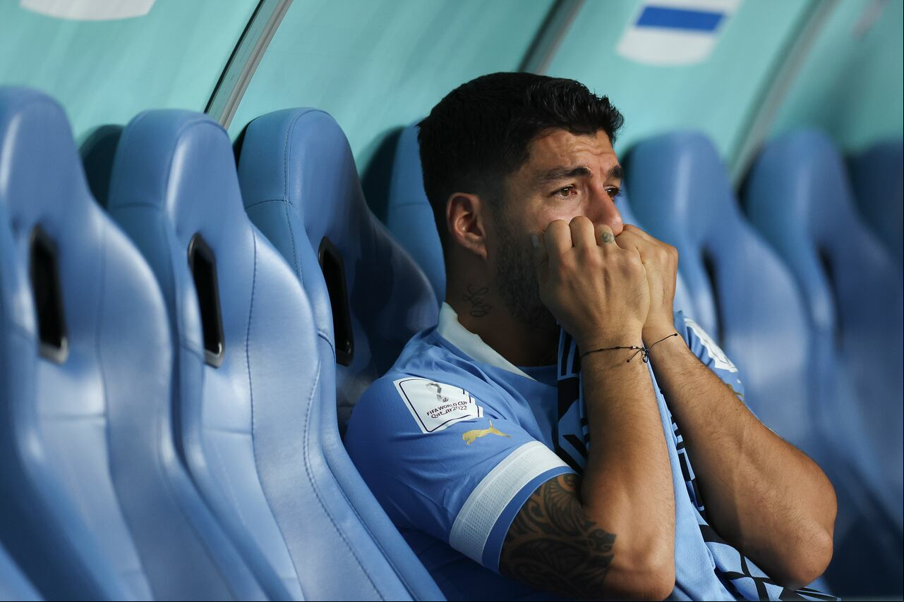 AL WAKRAH, QATAR - DECEMBER 02: Luis Suarez of Uruguay reacts after the FIFA World Cup Qatar 2022 Group H match between Ghana and Uruguay at Al Janoub Stadium on December 02, 2022 in Al Wakrah, Qatar. (Photo by Maja Hitij - FIFA/FIFA via Getty Images)