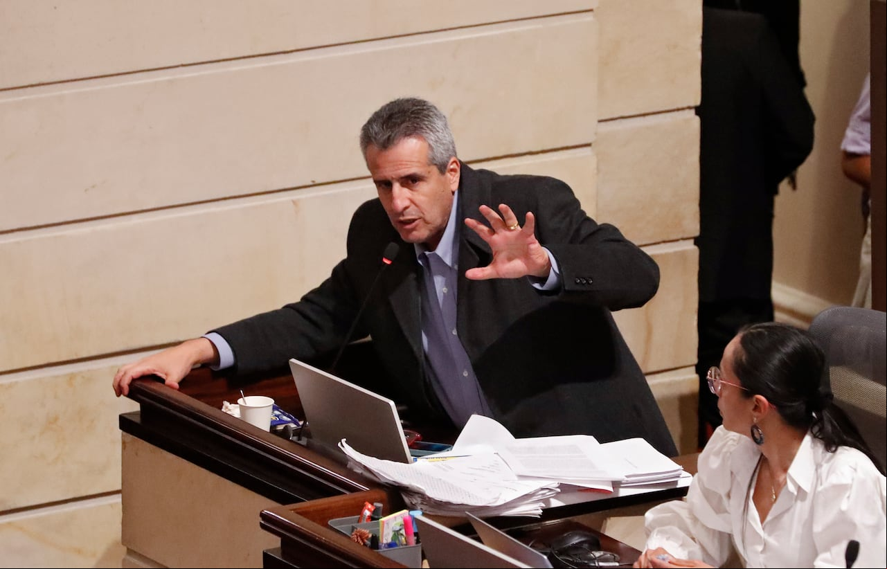 Conciliación del Plan Nacional de Desarrollo del gobierno Petro en el Congreso de la República.