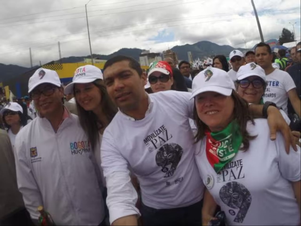 Gómez Castro junto a Gustavo Petro