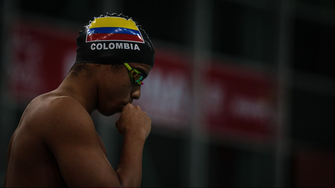 Deportista colombiano - natación - nadador