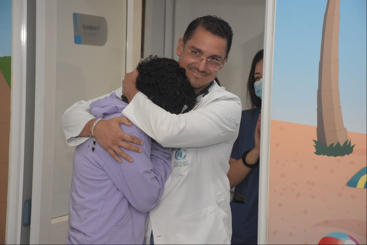 Laura Sofía Paladines, la primera paciente en superar el cáncer en el Club Noel.