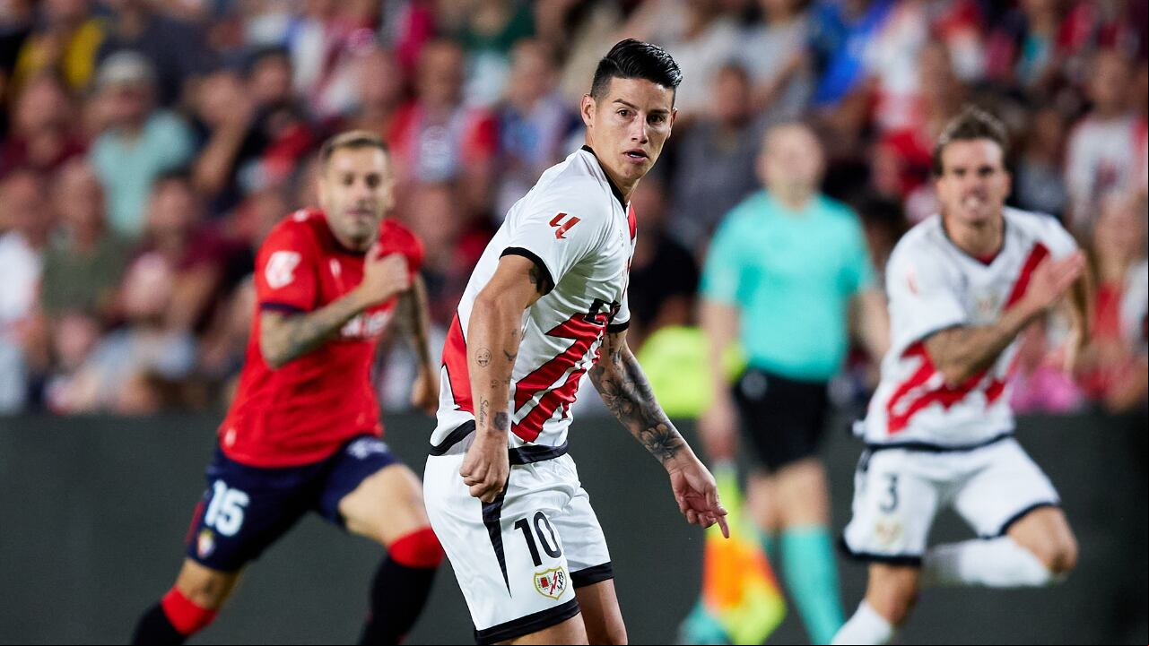 Debut de James.