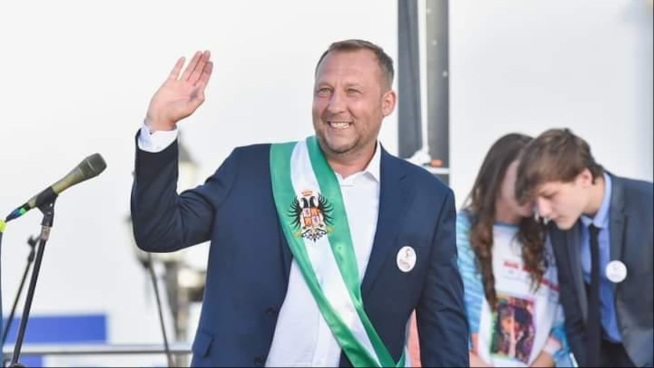 Desde las heladas tierras de Saratov, Rusia, hasta las cálidas calles de Tunja, Colombia, la vida de Mikhail Krasnov se convierte en un fascinante relato de inmigración y compromiso político al asumir la alcaldía de esta ciudad boyacense.