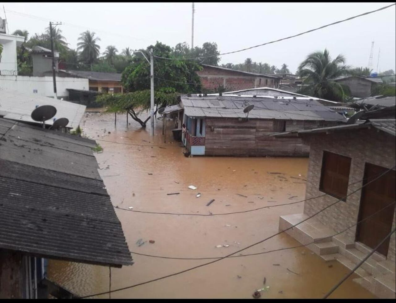 Juradó en el Chocó está prácticamente bajo el agua.
Foto tomada de las redes sociales