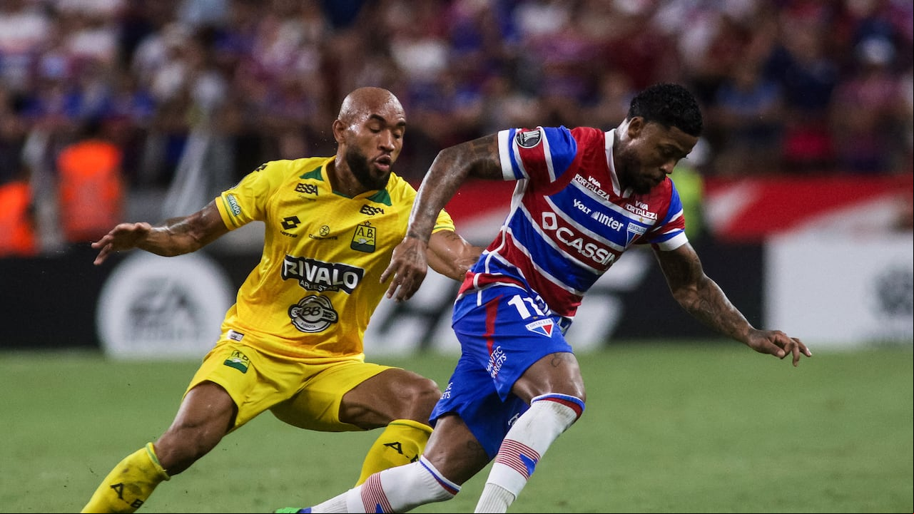 Atlético Bucaramanga vs. Fortaleza de Brasil.