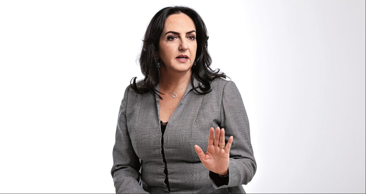 María Fernanda Cabal Busca la Presidencia para 2026.