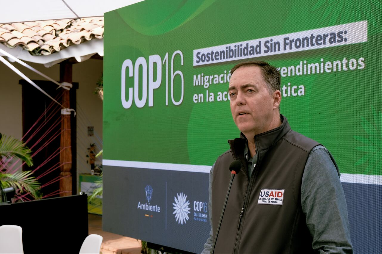 "Integrar a las personas migrantes en nuestra economía y al mismo tiempo generar un impacto positivo en nuestro medio ambiente es posible", aseguró Greg Howell, Adjunto Senior de la Oficina para América Latina y el Caribe de USAID.