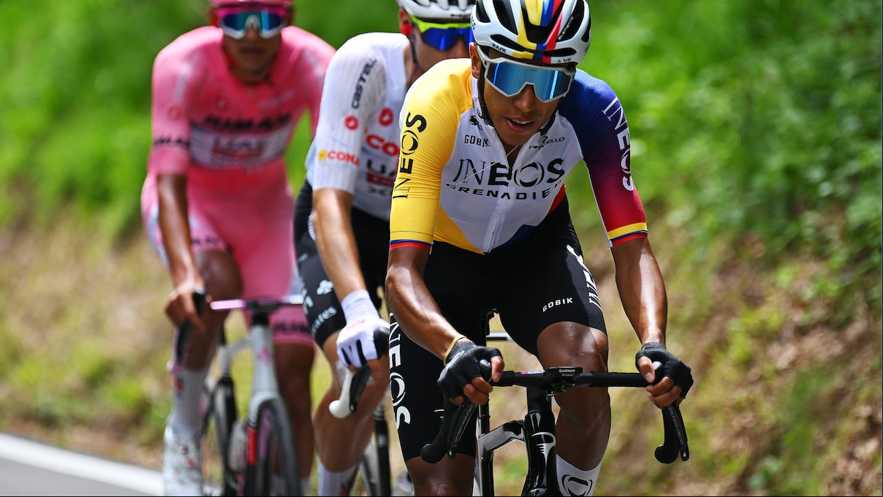 Egan Bernal recuperó puestos en el Giro de Italia tras la etapa 13