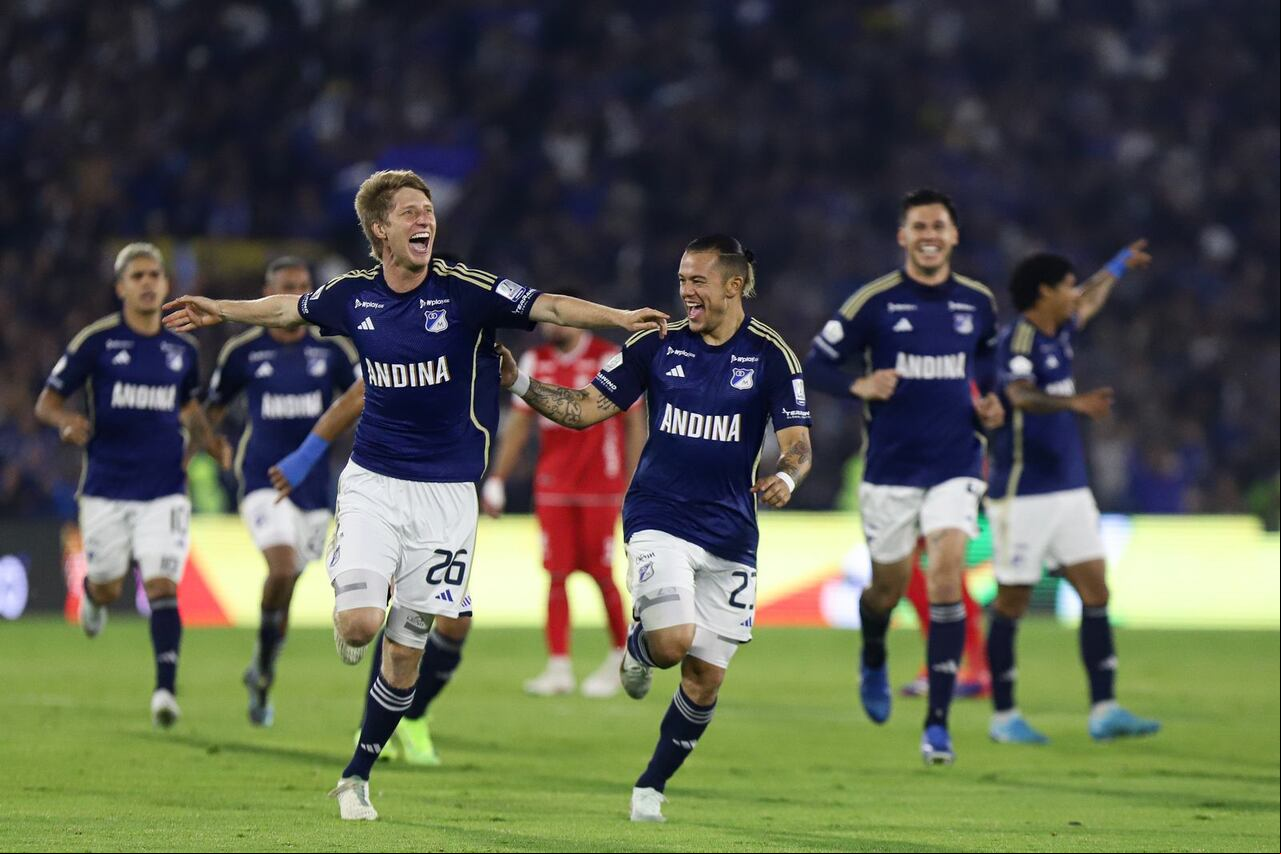 Millonarios enfrenta a Independiente Santa Fe, por encuentro válido de la Liga BetPlay II 2024 de la fecha 5 de cuadrangulares del grupo A, en el estadio Nemesio Camacho El Campin.