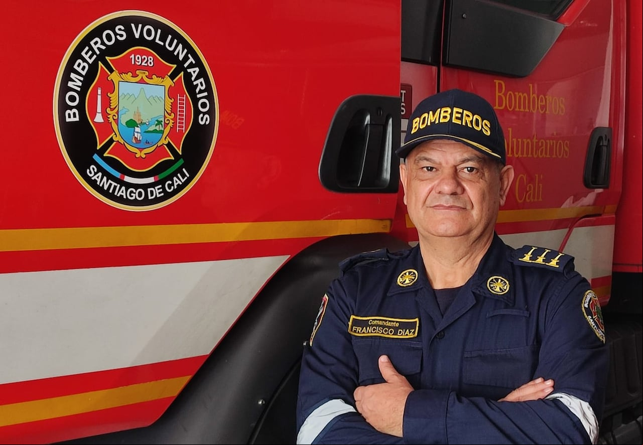 Comandante del Cuerpo de Bomberos de Cali, capitán Francisco Javier Díaz.