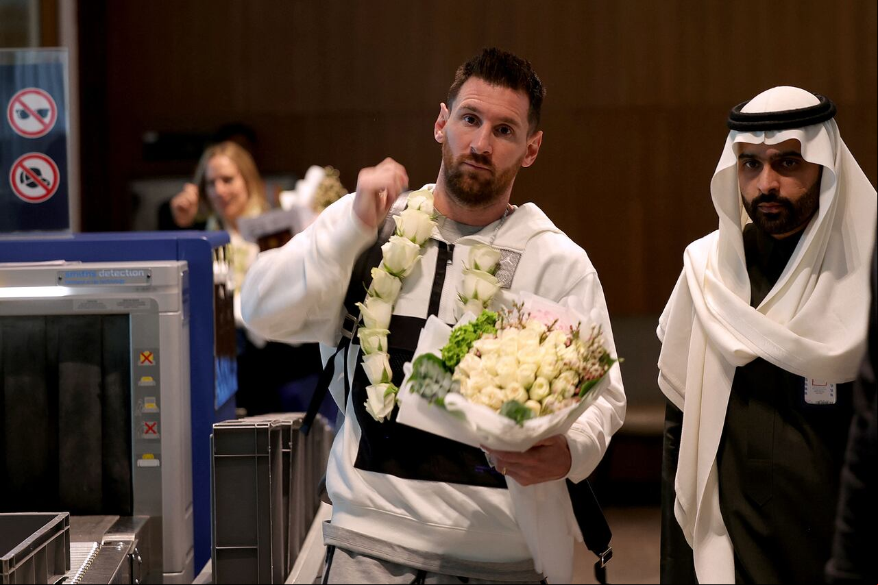 Lionel Messi ya tendría todo acordado para irse al fútbol de Arabia Saudita. Foto: AFP