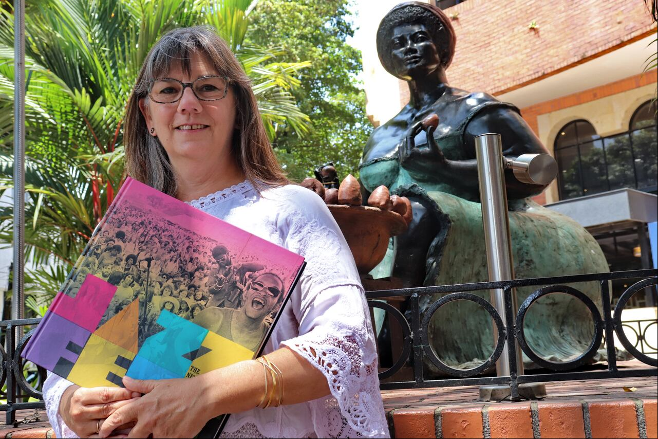 Rachel Lyons directora del archivo del festival de Jazz de New Orleans