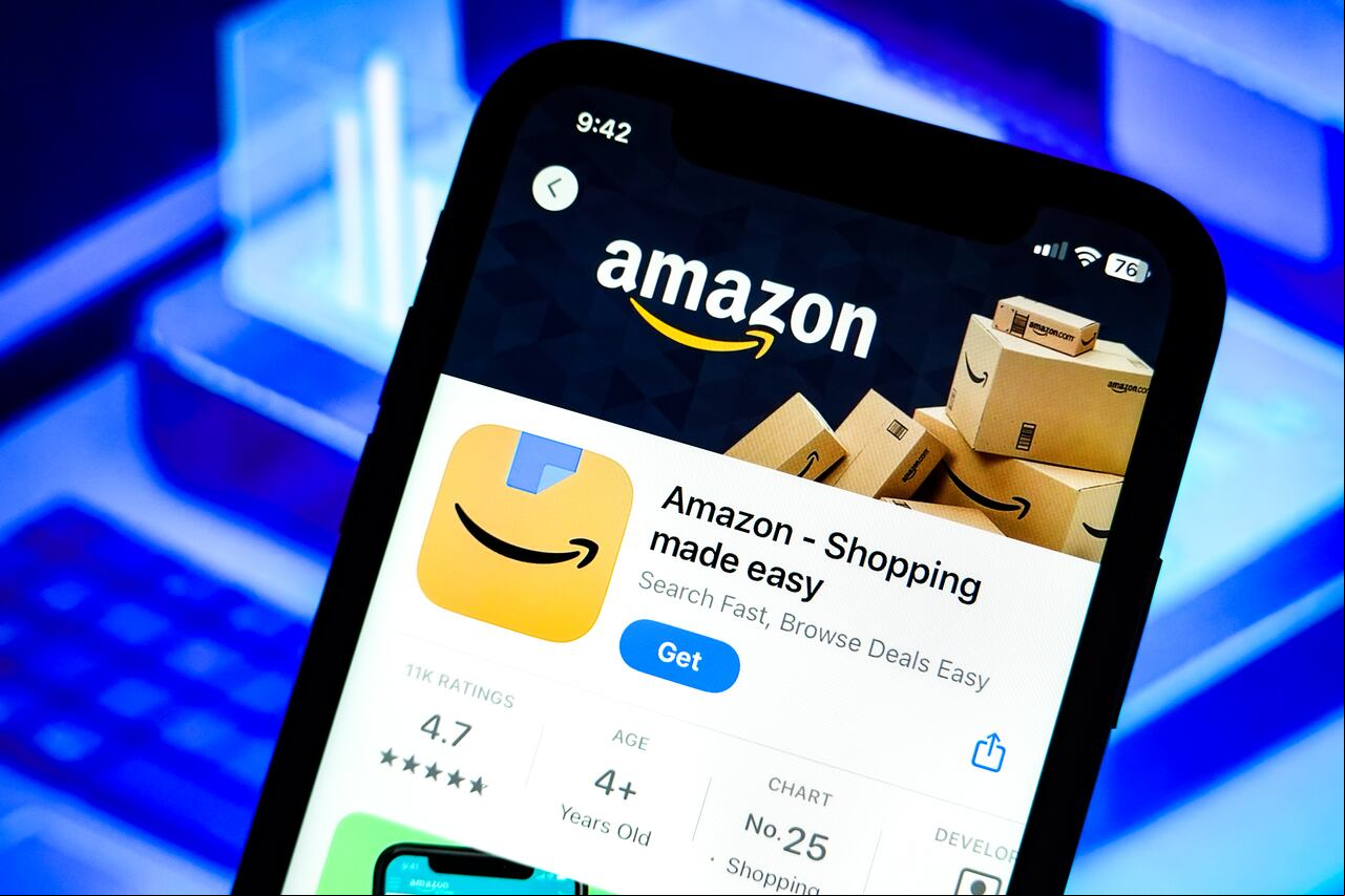 En esta ilustración fotográfica, se muestra el logotipo de una aplicación de Amazon
