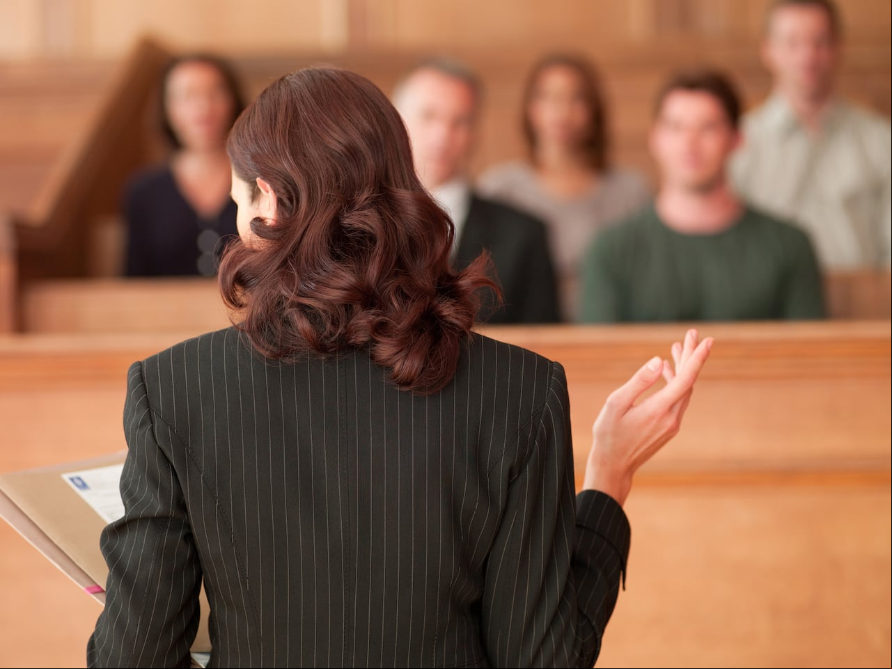 Desde los abogados especializados en derecho penal hasta aquellos enfocados en áreas istrativas, los salarios varían considerablemente en función de la especialización y la experiencia.