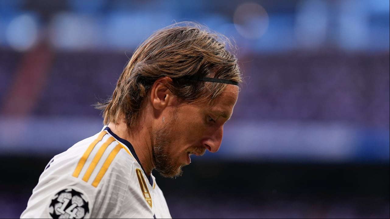 Real Madrid's Luka Modric during the Champions League group C soccer match between Real Madrid and FC Union Berlin at the Santiago Bernabeu stadium in Madrid, Wednesday, Sept. 20, 2023. (AP Photo/Manu Fernandez)