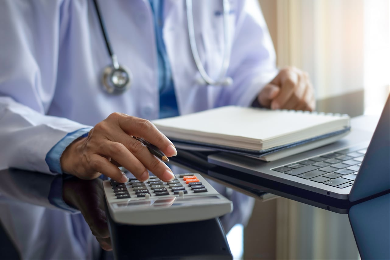 A través de la resolución 2809 del 2022 del Ministerio de Salud y Protección Social se fijo el valor de la UPC.
