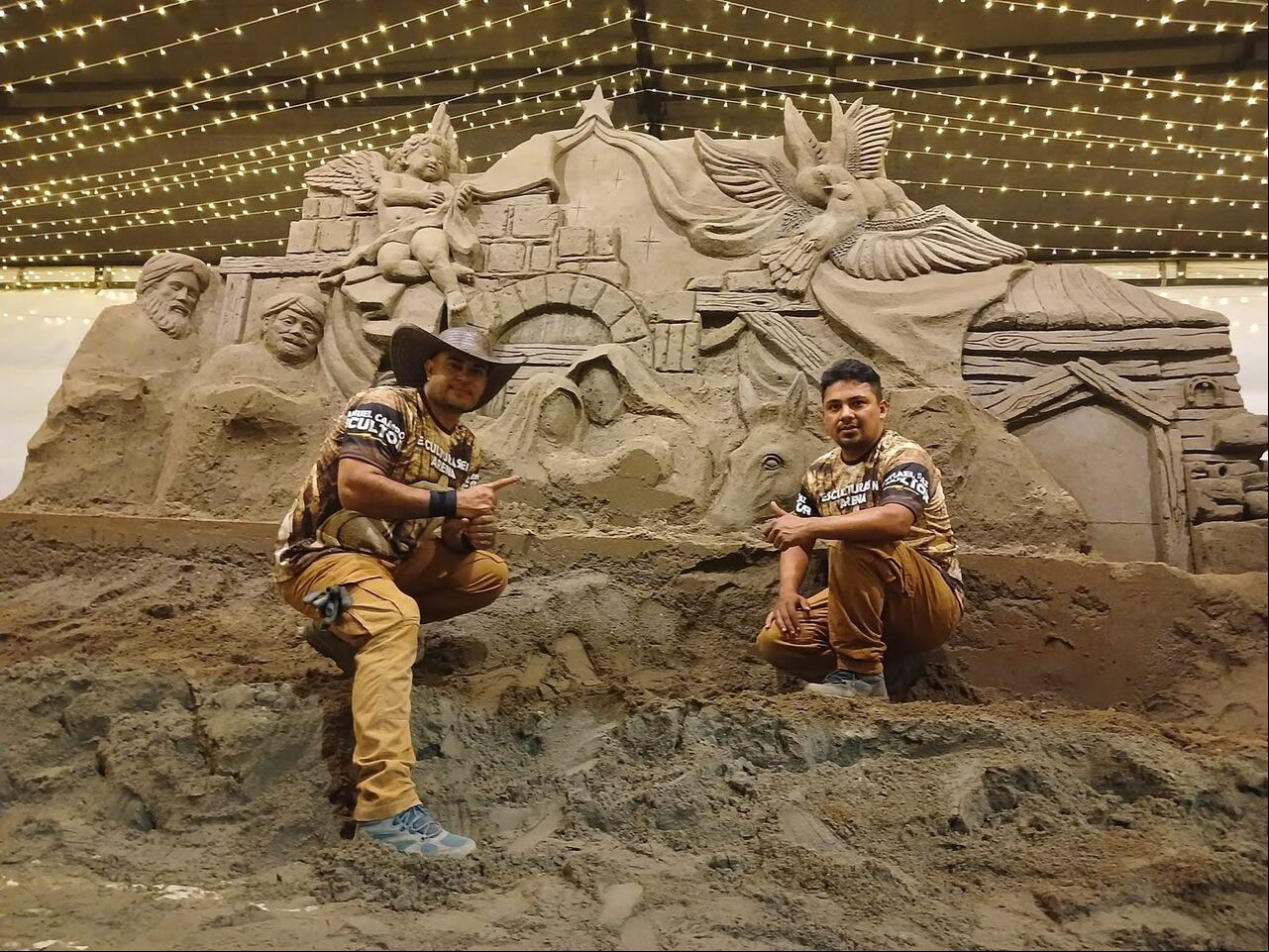 Manuel Campos y Michael Paz, fueron los artistas encargados de la obra