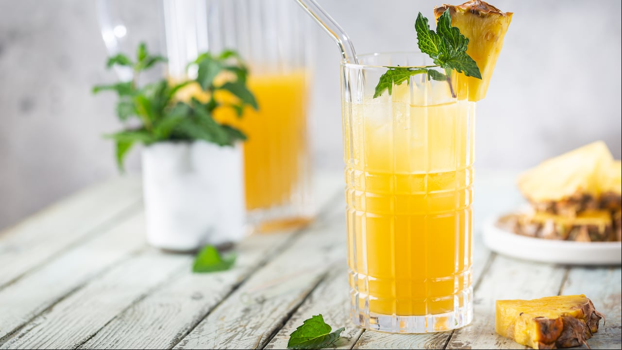 La piña trae grandes beneficios para el cuerpo humano.