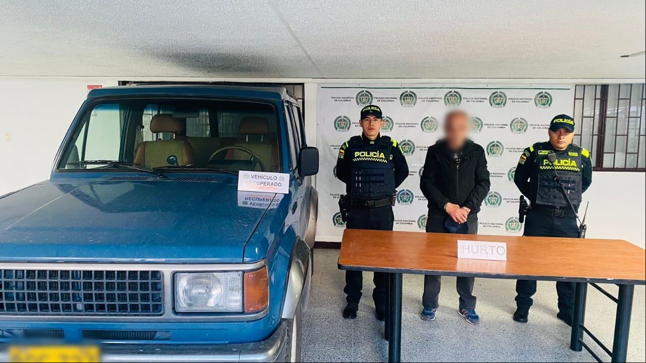 Policía capturó al ladrón y recuperó la camioneta hurtada en tiempo récord, en Bogotá.