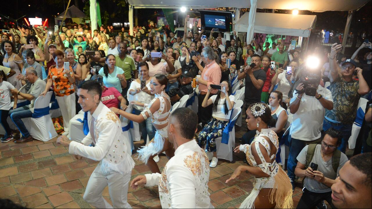 Vé: Lanzamiento de la Feria de Cali 2023 en su versión 66 desde el parque de las banderas. Foto José L Guzmán. El País