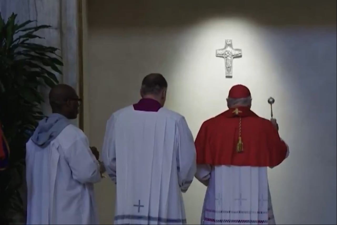El papa Francisco ya descansa en la basílica de Santa María la Mayor.