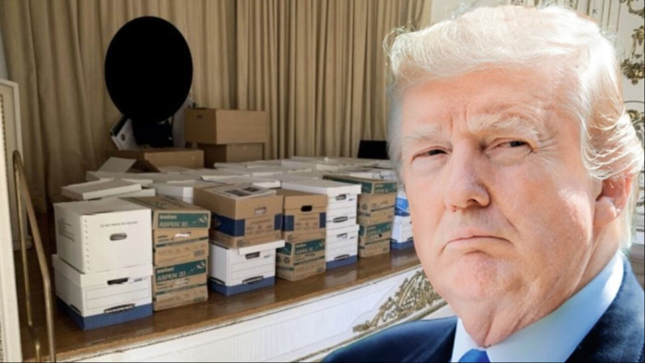 Fotos de los documentos confidenciales en la casa de Trump en Mar-a-Lago