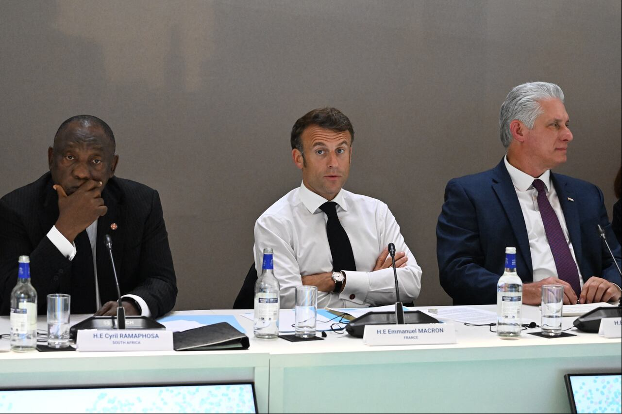El presidente de Francia, Emmanuel Macron, durante la Cumbre del Nuevo Pacto Financiero Global en el Palais Brongniart de París el 22 de junio de 2023.