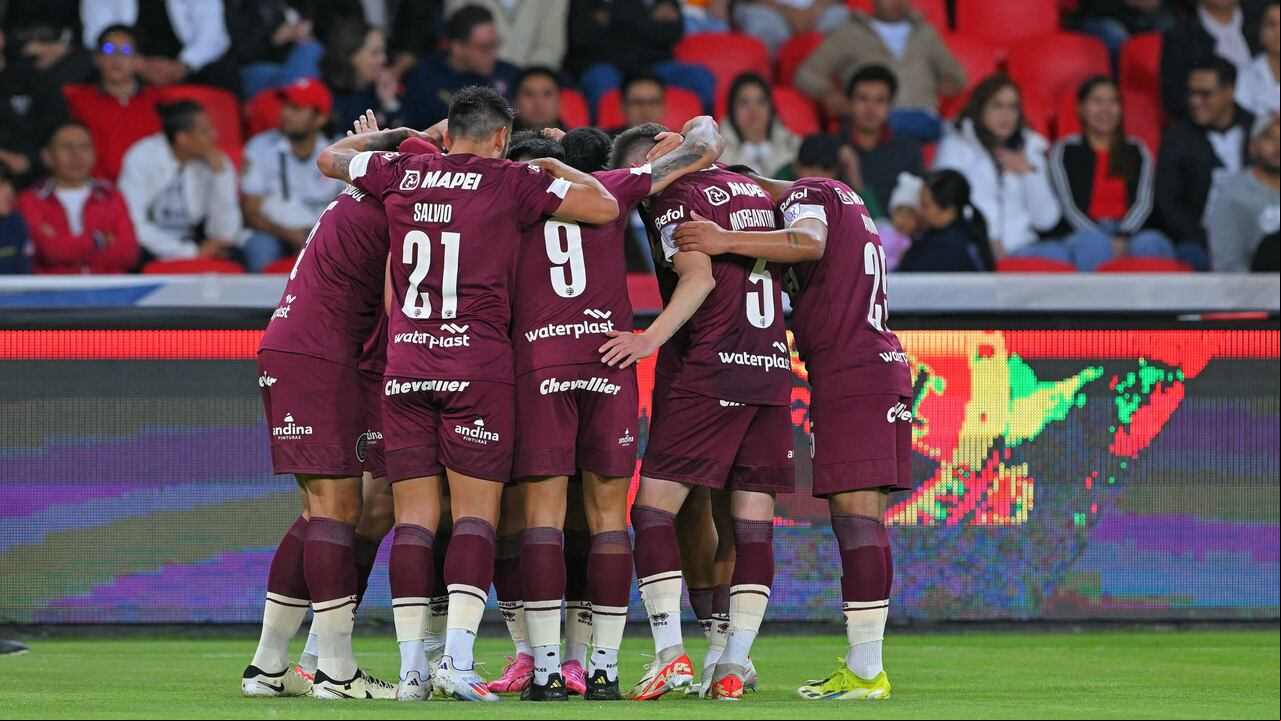 Liga Deportiva Universitaria de Quito vs Lanús - partido de ida octavos de final - Copa Sudamericana.