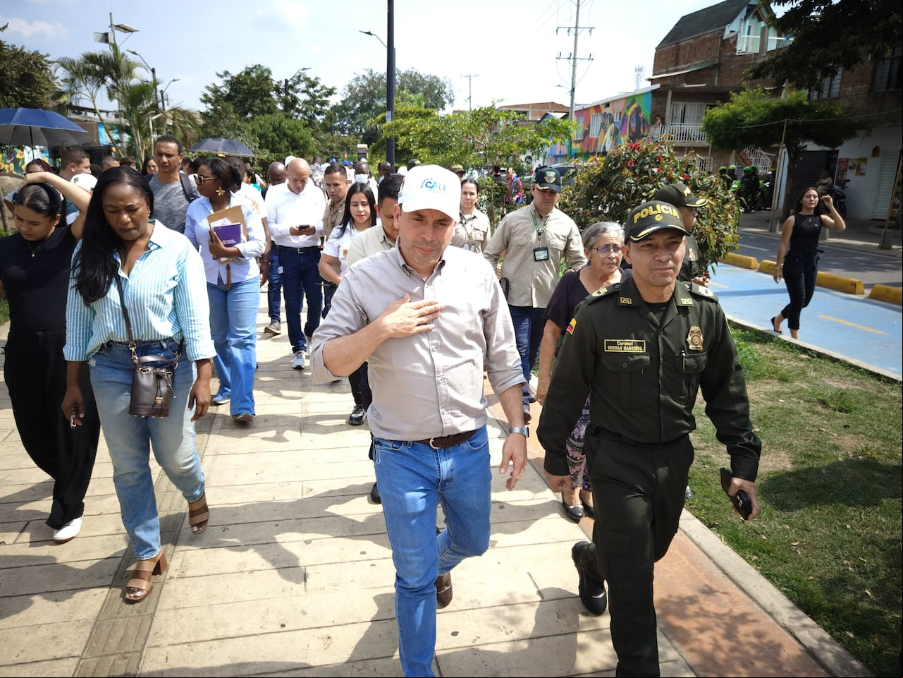 Alcalde en el Boulevard de Oriente