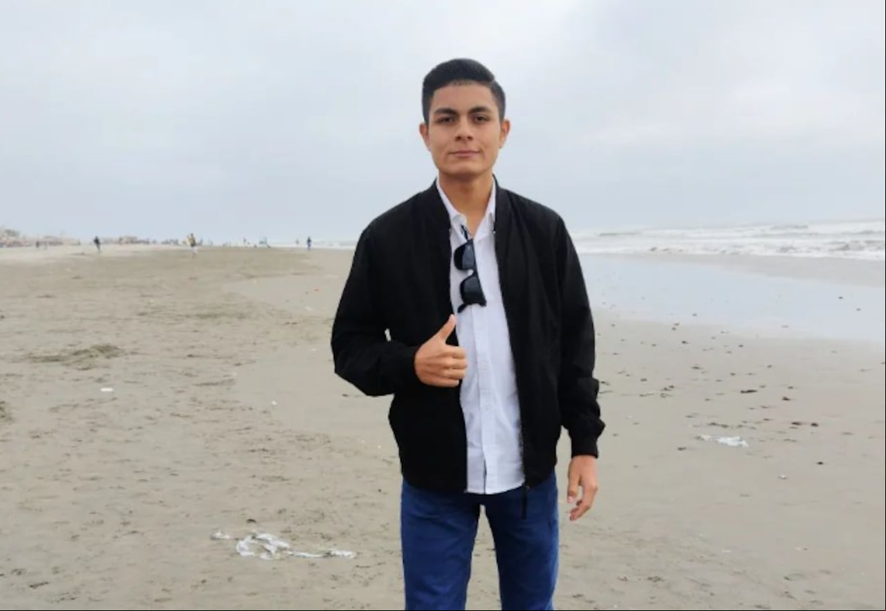 El joven cantante Kevin Pedraza falleció en un accidente de tránsito.