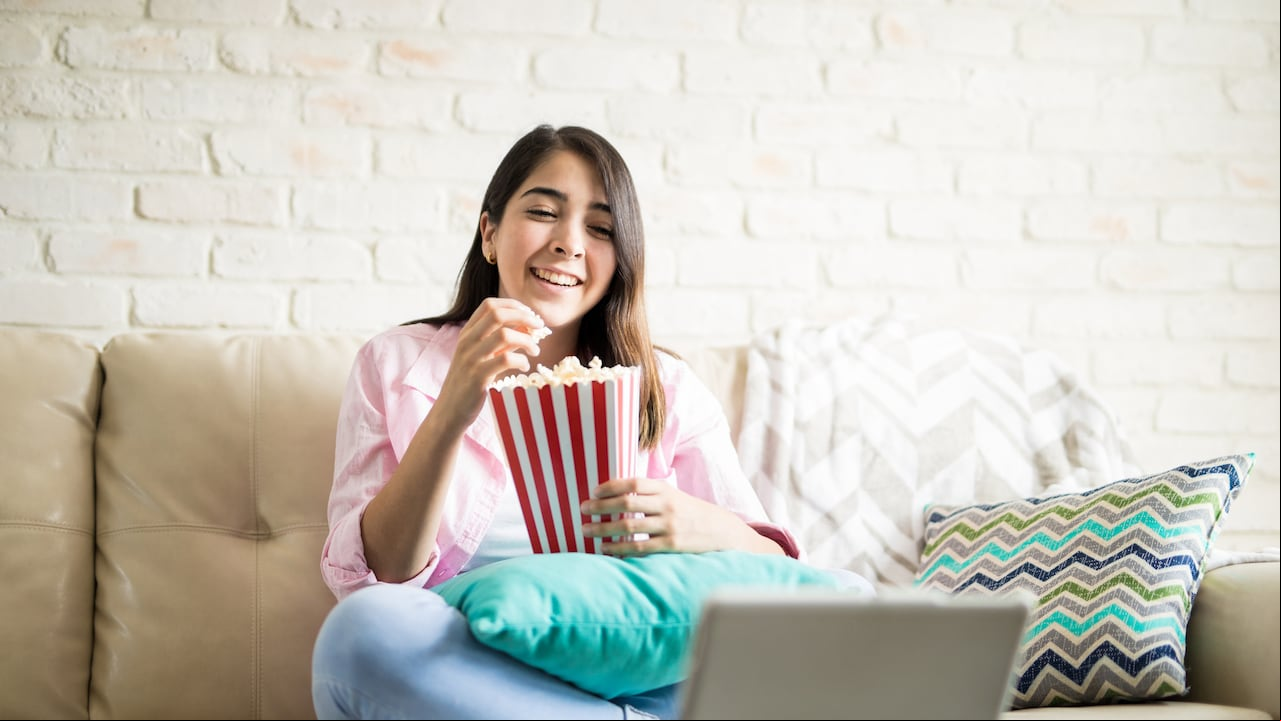 Tras el cese de operaciones de Cuevana, los espectadores se encuentran en la búsqueda de nuevas plataformas digitales que les permitan acceder a sus películas y series favoritas.