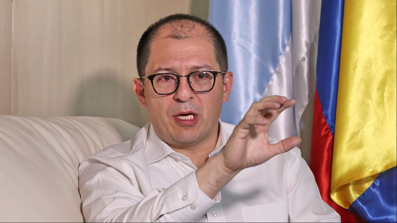 Reunión entre el fiscal Francisco Barbosa y la gobernadora del Valle Dilian Francisca Toro