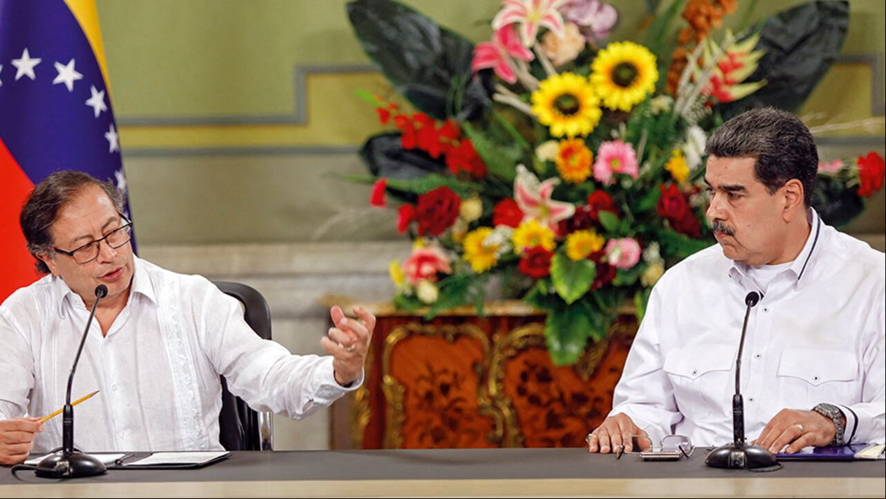 Como inconsistente e incoherente calificaron los analistas la propuesta del presidente Petro de una alianza entre Ecopetrol y PDVSA, la cual lanzó en un encuentro con Nicolás Maduro.