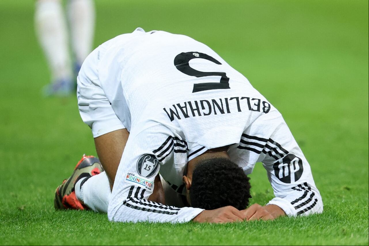 Lejos del esplendor de sus primeros días en el Real Madrid, cuando se le caían los goles de las botas, Jude Bellingham vive un arranque de segundo año complicado, con menos espacio para brillar y una labor más oscura.