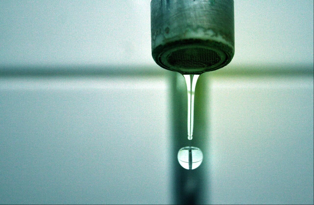 Descubra qué áreas experimentarán interrupciones en el suministro de agua en Bogotá el 8 de agosto.