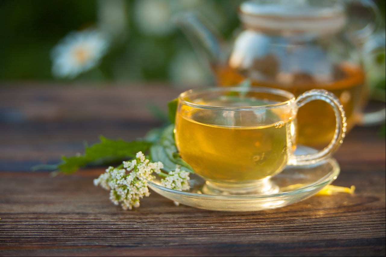 La valeriana tiene efectos sedantes.