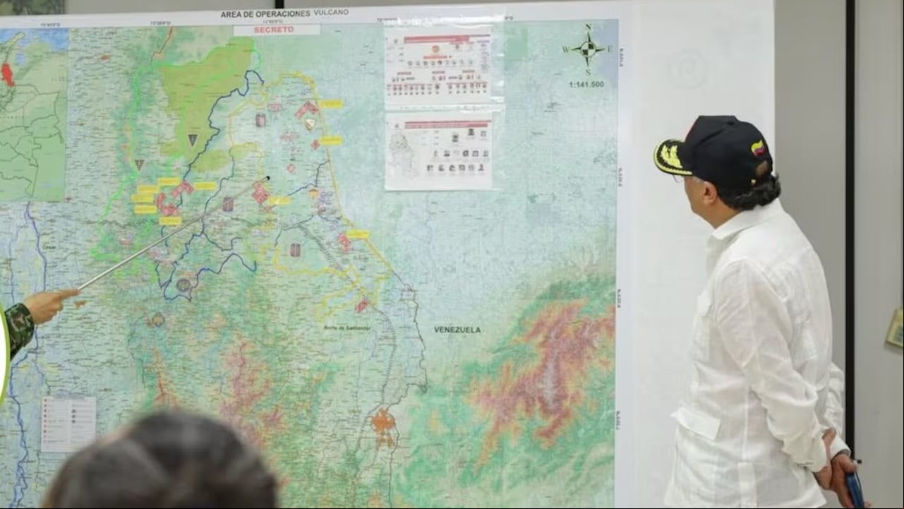 El presidente Gustavo Petro reveló información militar delicada sobre el Catatumbo.