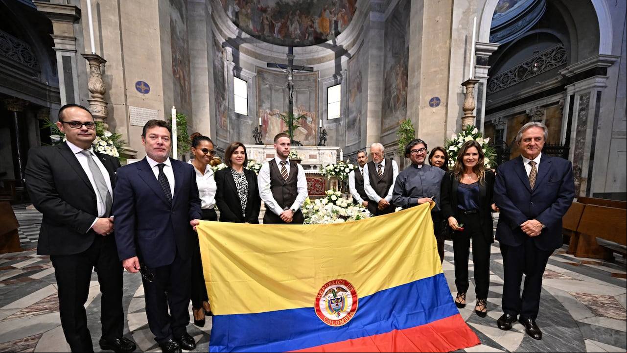 Esta mañana los restos de Fernando Botero fueron enterrados en Italia.