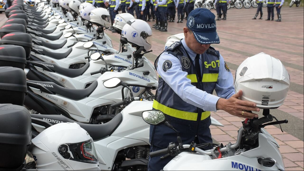La cifra de agentes de tránsito casi que se duplicará, para responder con mayores capacidades a la necesidad de control y apoyo a la movilidad de la ciudad.