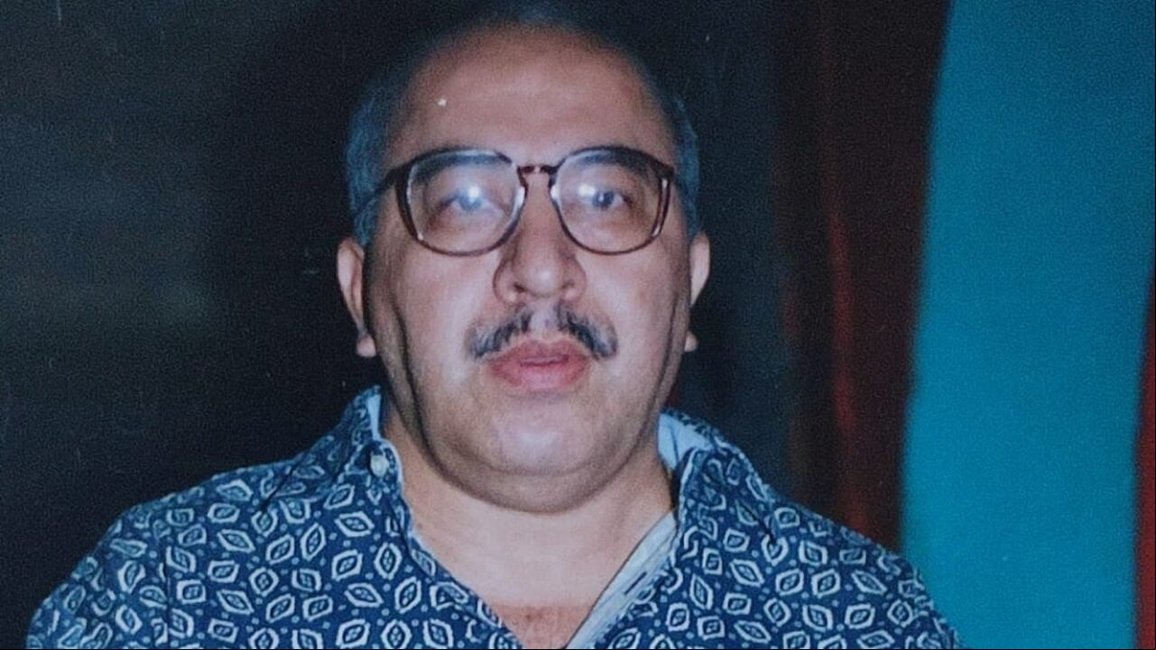 Umberto Valverde escritor y crítico de Salsa