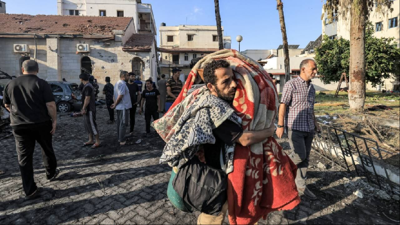 Una explosión arrasó un hospital en Gaza, matando a cientos de personas a última hora del 17 de octubre, provocando la condena mundial.