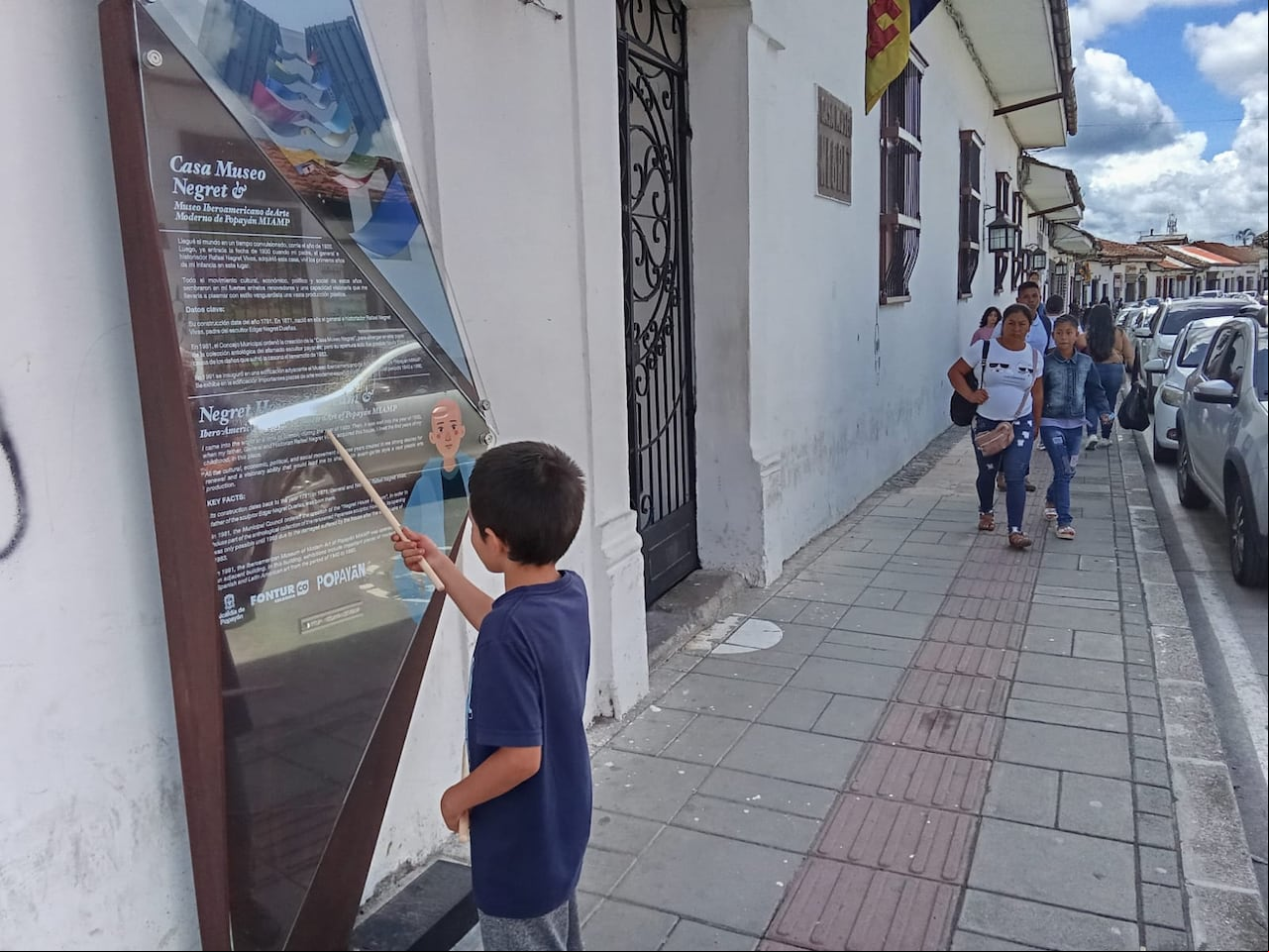 Estas piezas publicitarias fueron edificadas en diferentes puntos del centro histórico de Popayán, buscando que las personas aprendan aún más de la historia de la ciudad.